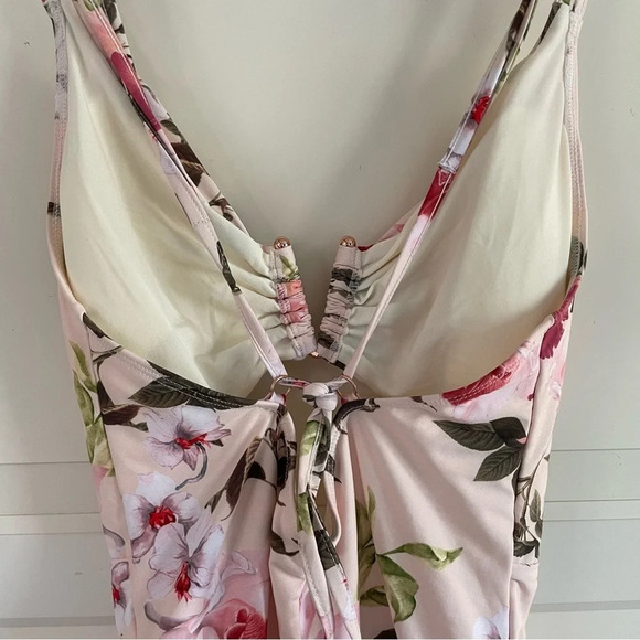 NWOT Leonisa graphic floral cutout keyhole one piece swimsuit 15024 - Picture 6 of 11